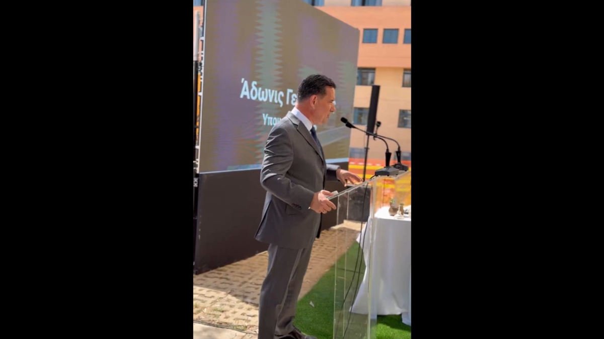 Γεωργιάδης: Στα εγκαίνια του εργοταξίου για τους νέους κοιτώνες ιατρών του “Αττικόν”