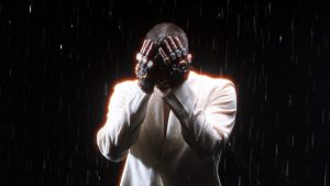 Good job Nicky: Κυκλοφόρησε το επίσημο music video του “Dark side of the moon”