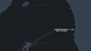 Χάος στα Στενά του Ορμούζ: Χτυπήματα σε τρία εμπορικά πλοία – Ανάμεσα τους ένα ελληνόκτητο