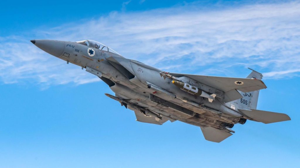 Ισραήλ: Χτύπησε δεκάδες αεροσκάφη και ελικόπτερα ο στρατός σε επιδρομή στην Τεχεράνη