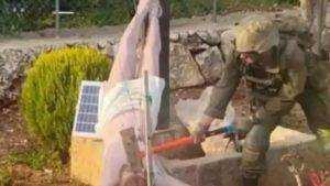 Ισραήλ: Απολογείται για την καταστροφή του αγάλματος του Ιησού από τον στρατιώτη – «Είμαστε μία χώρα που σέβεται τις διάφορες θρησκείες»