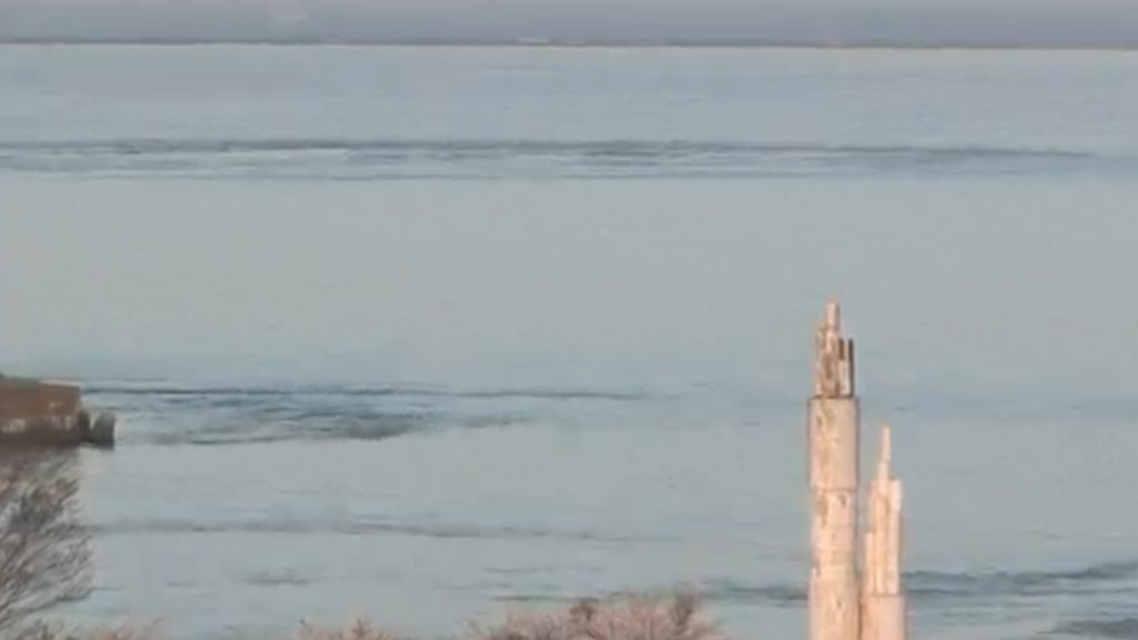 Τεράστιος σεισμός 7,5 Ρίχτερ στην Ιαπωνία – Δύο τσουνάμι 70 και 80 εκατοστών “χτύπησαν” τις ακτές (LIVE εικόνα)