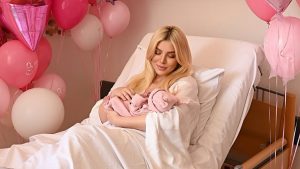 Κατερίνα Καινούργιου: Η κόρη της συμπλήρωσε δύο εβδομάδες ζωής – Η τρυφερή ανάρτησή της (pic)