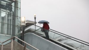 Καιρός: Έρχονται βροχές, καταιγίδες και πτώση της θερμοκρασίας το τριήμερο της Πρωτομαγιάς