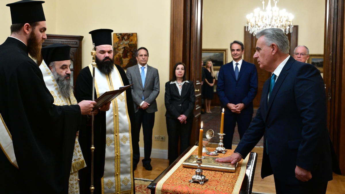 Ορκίστηκε νέος υφυπουργός Αγροτικής Ανάπτυξης και Τροφίμων ο Αθανάσιος Καββαδάς