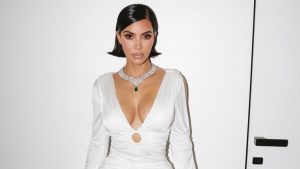 Kim Kardashian: Τα “μυστικά” πίσω από τις φωτογραφίες της που κανείς δεν παραδέχεται