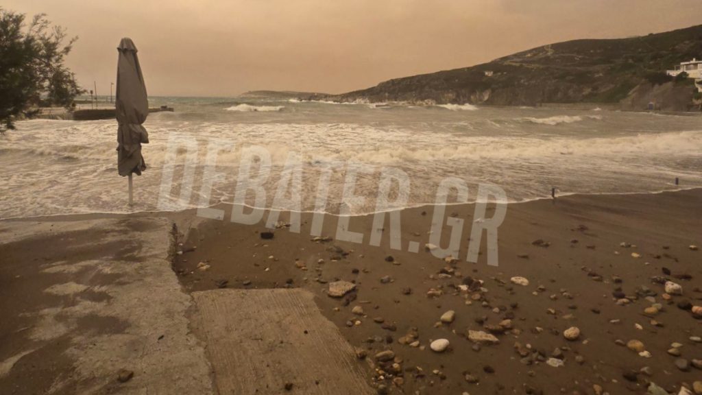 Erminio: Τεράστια κύματα 3-4 μέτρων κάλυψαν τα λιμάνια σε Ρόδο και Κίμωλο – Θυελλώδεις άνεμοι και πλημμυρισμένοι δρόμοι