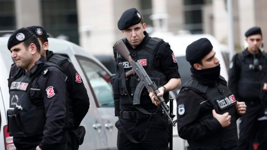 Κωνσταντινούπολη: Σχεδόν 40 συλλήψεις εν όψει των εορτασμών της Πρωτομαγιάς