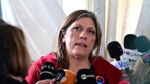 Ζωή Κωνσταντοπούλου: Ανέβασε βίντεο στο TikTok από τη δίκη για τα Τέμπη – “Αστυνομοκρατία μέσα στην αίθουσα”