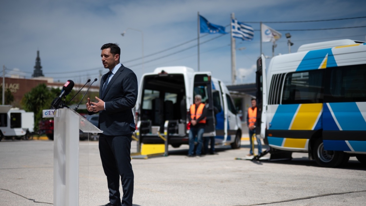 Ενισχύεται με 7 νέα οχήματα η δωρεάν Υπηρεσία Μετακίνησης ΑμεΑ – Κυρανάκης: Ο αγώνας για προσβασιμότητα είναι καθήκον μας