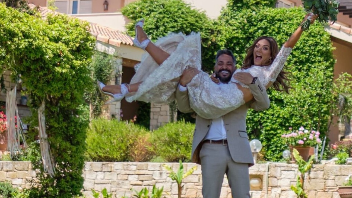 Βάσω Λασκαράκη & Λευτέρης Σουλτάτος: Γιορτάζουν 7 χρόνια γάμου – «Σαν σήμερα σε σήκωσα στα χέρια μου»