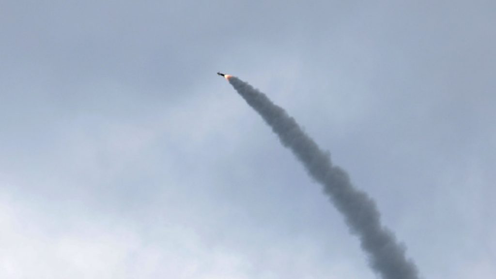 “Μπαράζ” επιθέσεων της Χεζμπολάχ με ρουκέτες κατά του Ισραήλ – Απάντησαν οι IDF με πλήγματα στον Λίβανο