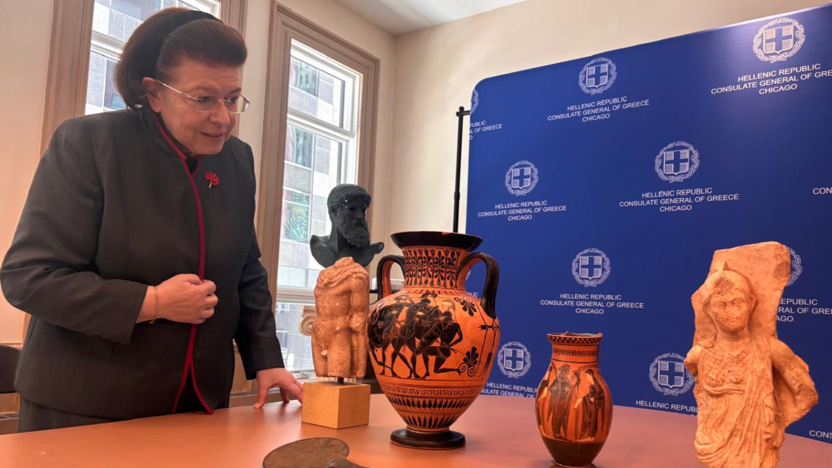 Υπουργείο Πολιτισμού: Επαναπατρίζονται στην Ελλάδα πέντε αρχαιότητες από το Σικάγο