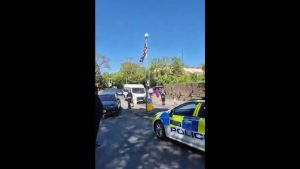 Τρομοκρατική οργάνωση που συνδέεται με το Ιράν ανέλαβε την ευθύνη για την επίθεση με μαχαίρι σε Εβραίους στο Λονδίνο