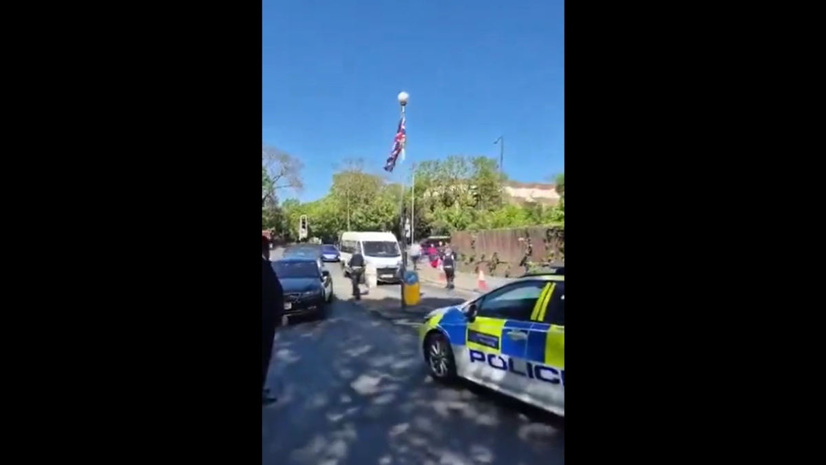 Τρομοκρατική οργάνωση που συνδέεται με το Ιράν ανέλαβε την ευθύνη για την επίθεση με μαχαίρι σε Εβραίους στο Λονδίνο