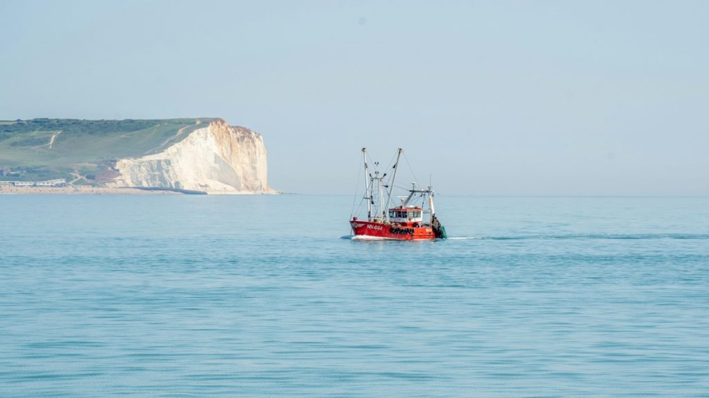 Νέα συμφωνία Γαλλίας – Βρετανίας για την αποτροπή της διέλευσης παράτυπων μεταναστών μέσω της Μάγχης