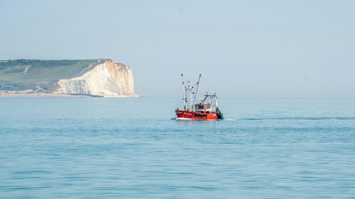 Νέα συμφωνία Γαλλίας – Βρετανίας για την αποτροπή της διέλευσης παράτυπων μεταναστών μέσω της Μάγχης