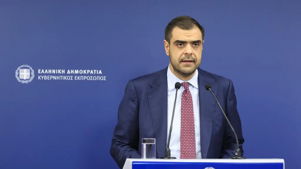 Μαρινάκης: “Η εξωτερική πολιτική δεν πρέπει να αναλύεται με γηπεδικούς όρους”