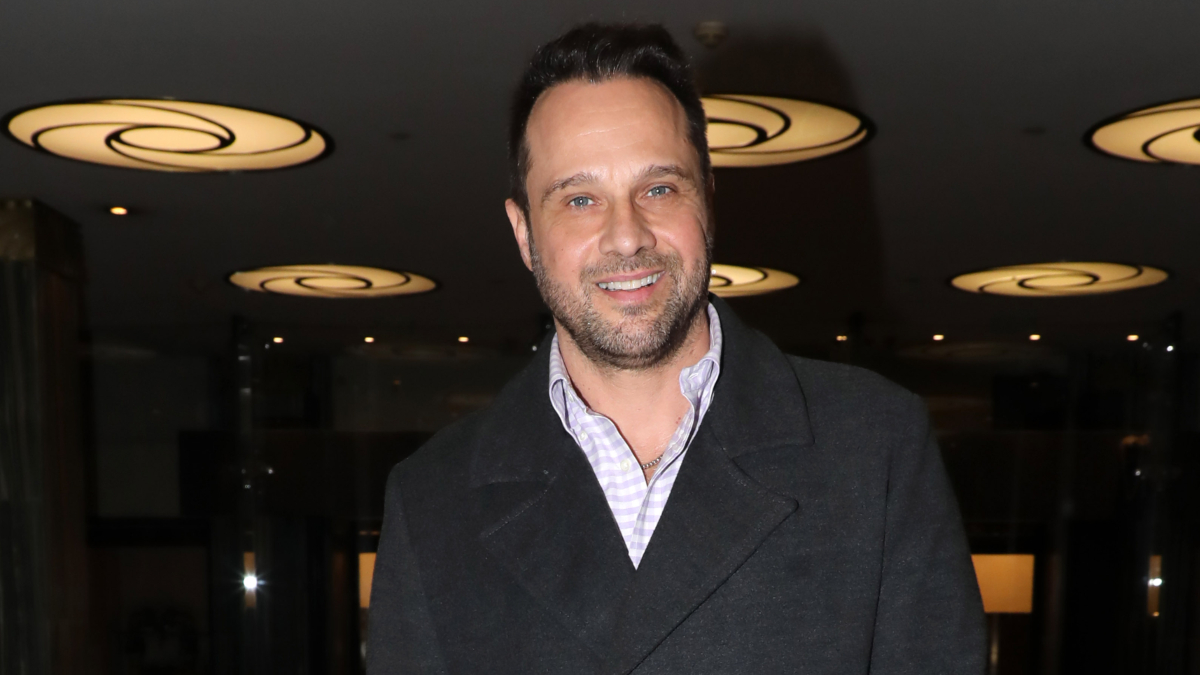 Μέμος Μπεγνής – Το βιογραφικό του αγαπημένου ηθοποιού που συμμετέχει στο YFSF