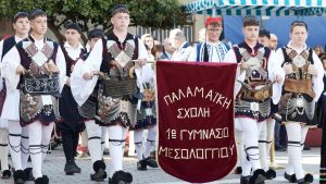 Μεσολόγγι: Με λαμπρότητα οι επετειακές εκδηλώσεις για τον εορτασμό των 200 χρόνων από την Ηρωική Έξοδο – Δείτε live