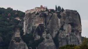 Νεκρή 65χρονη στα Μετέωρα – Έπεσε στο κενό από την Ιερά Μονή Αγίου Στεφάνου