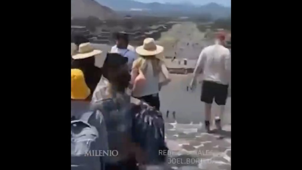 Κάμερα 360 μοιρών τουρίστα κατέγραψε τους πυροβολισμούς στις πυραμίδες του Τεοτιουακάν στο Μεξικό (βίντεο)