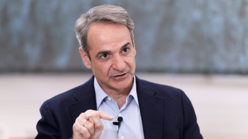 Μητσοτάκης: «Να βάλουμε στοπ στον εθισμό των παιδιών και των εφήβων»