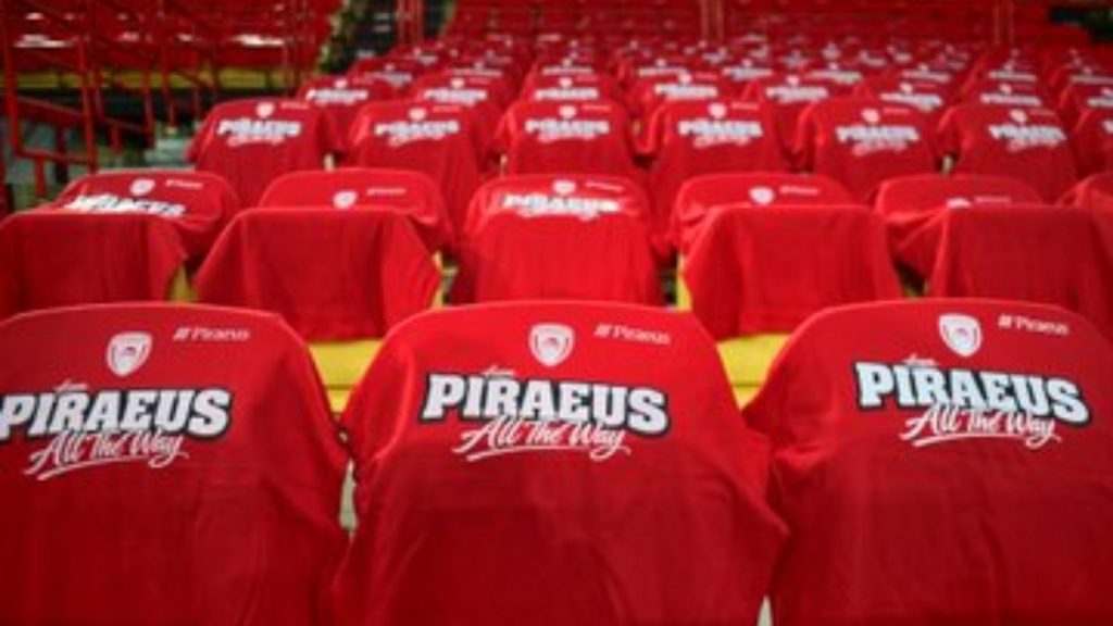 “Κοκκίνισε” το ΣΕΦ πριν το Game 1 του Ολυμπιακού με την Μονακό