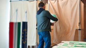 Ουγγαρία: Νίκη της αντιπολίτευσης δείχνουν τα exit polls