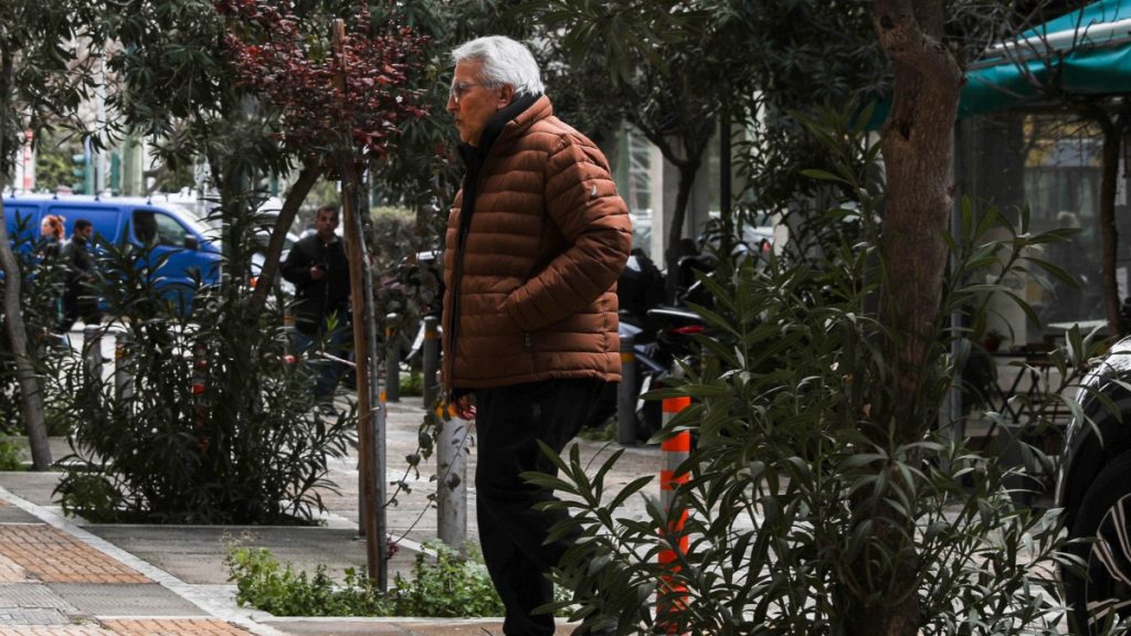 Έφοδος του ελληνικού FBI στο σπίτι και το γραφείο του Παναγόπουλου της ΓΣΕΕ