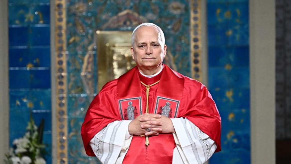 Πάπας Λέων: Ο κόσμος «καταστρέφεται από μια χούφτα τυράννους»