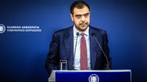 Μαρινάκης: «Δεν ζητάμε άδεια από την Τουρκία» – Κανονικά η ηλεκτρική διασύνδεση Ελλάδας–Κύπρου