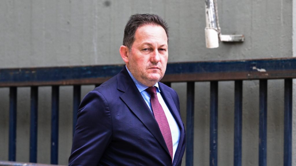 Πέτσας: “Θα απέχω από την αυριανή ψηφοφορία στη Βουλή – Δεν συμφωνώ με την άρση ασυλίας”