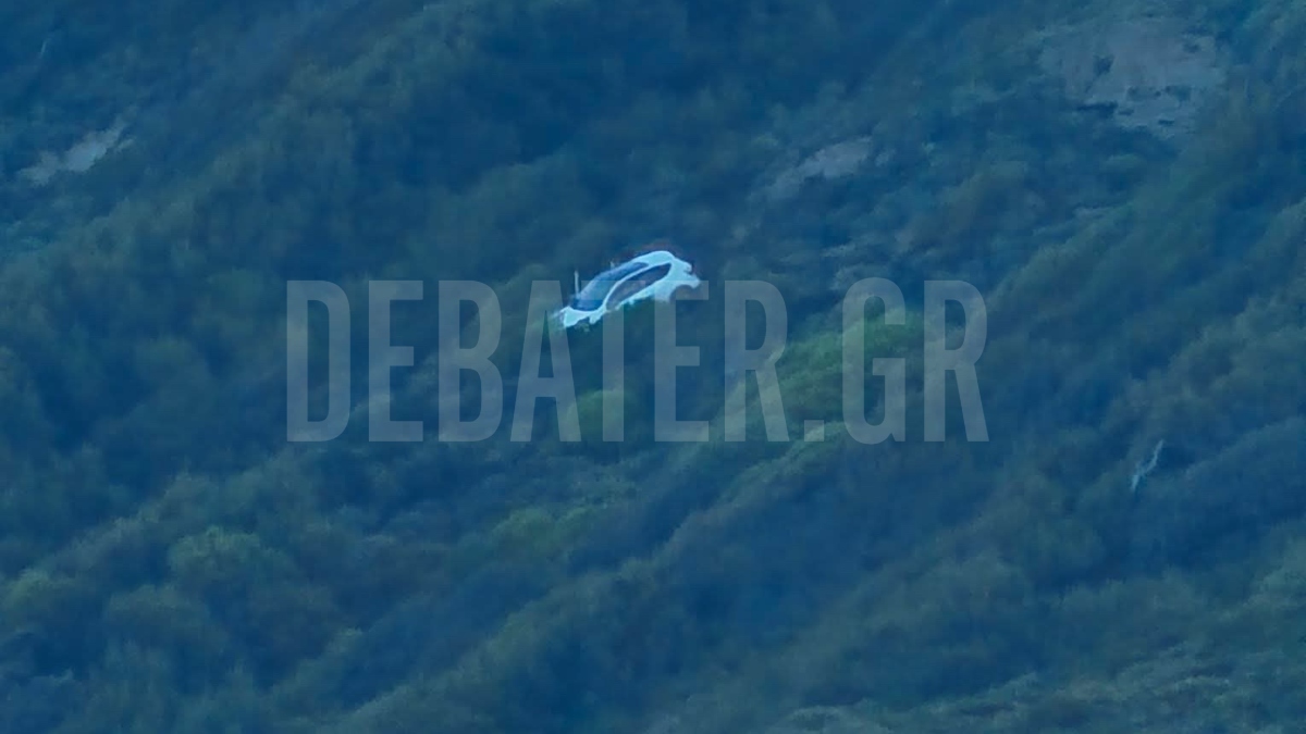 Ρόδος: Σώθηκε από θαύμα οδηγός που έπεσε σε γκρεμό 60 μέτρων (φωτογραφίες + βίντεο)