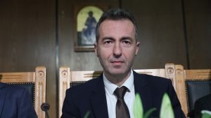 Ένωση Δικαστών και Εισαγγελέων: “Παραλήρημα Νίκου Κωνσταντόπουλου – Τα στερνά τιμούν τα πρώτα λέει ο λαός”