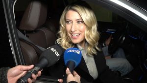 Σία Κοσιώνη: «Έχω επανέλθει σχεδόν πλήρως – Άναψα κι ένα κεράκι για όσους άναψαν για εμένα»