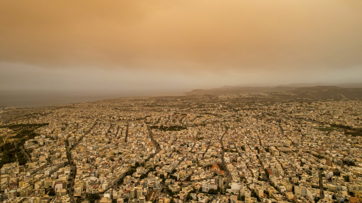 Αφρικανική σκόνη και αλλεργίες της άνοιξης: Ένα επικίνδυνο κοκτέιλ για παιδιά και ενήλικες