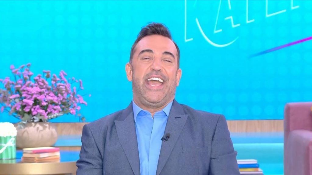 Κατερίνα Καινούργιου: Οι on air ευχές των συνεργατών της για τη γέννηση της κόρης της (vid)