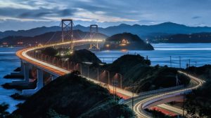 Στενά του Ορμούζ: Πλοία που δέχθηκαν  αμερικανικές κυρώσεις εξακολουθούν να διέρχονται παρά τον αποκλεισμό των ΗΠΑ