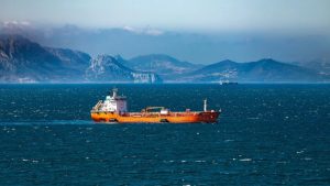 Axios: Αμερικανικά πλοία διέσχισαν τα Στενά του Ορμούζ για πρώτη φορά από την έναρξη του πολέμου με το Ιράν