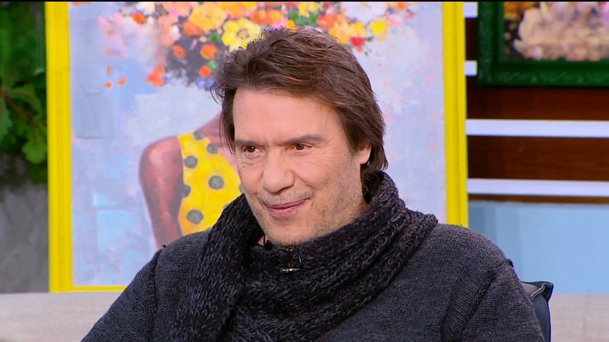 Στράτος Τζώρτζογλου για Σοφία Μαριόλα: «Πήγε με κάποιον στα μπουζούκια που δεν τον ξέρει καλά»