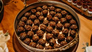 Εορτολόγιο: Ποιοι γιορτάζουν σήμερα 3 Απριλίου