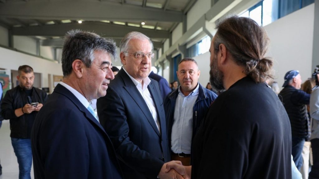 Θεοδωρικάκος: «Έμπρακτη στήριξη του νέου παραγωγικού προτύπου στη Θεσσαλία»