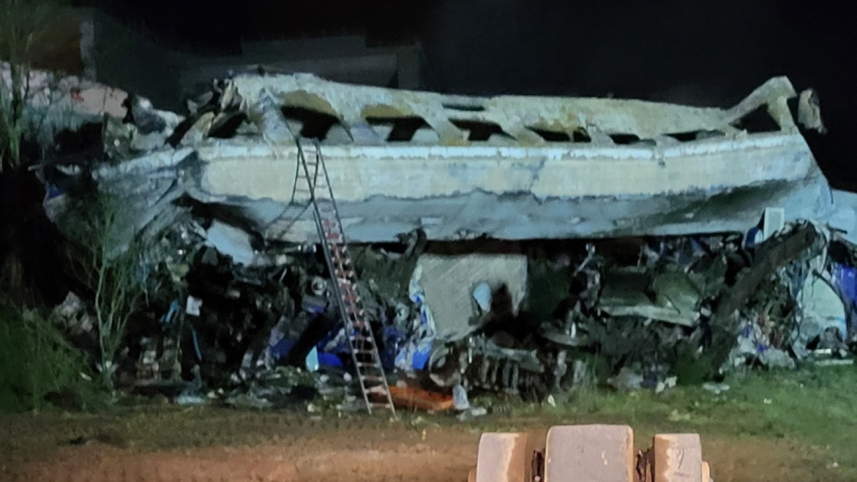 Τέμπη: Το υλικό που κατασχέθηκε από τον δικαστικό πραγματογνώμονα – Στις 27 Απριλίου συνεχίζεται η δίκη (εικόνες +βίντεο)