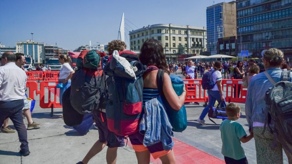 Κοινωνικός Τουρισμός: Ανοίγουν αύριο οι αιτήσεις – Vouchers σε 300.000 δικαιούχους