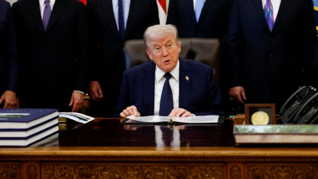 Ο Τραμπ δίνει παράταση στην εκεχειρία Ισραήλ – Λιβάνου για τρεις εβδομάδες – “Δεν βιάζομαι για συμφωνία με το Ιράν”