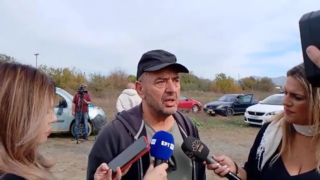 Δίκη για Τέμπη – Πατέρας Βάιου Βλάχου: “Ελπίζω να μην καταντήσει ένα κακόγουστο πρωταπριλιάτικο αστείο”