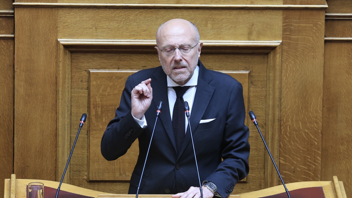 Βαρτζόπουλος: “Ζητώ άρση ασυλίας μου – Ο πολιτικός είναι συμπαραστάτης του πολίτη”