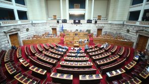 Aσυμβίβαστο υπουργού – βουλευτή: Πολιτική πρόταση ή αντιπερισπασμός;