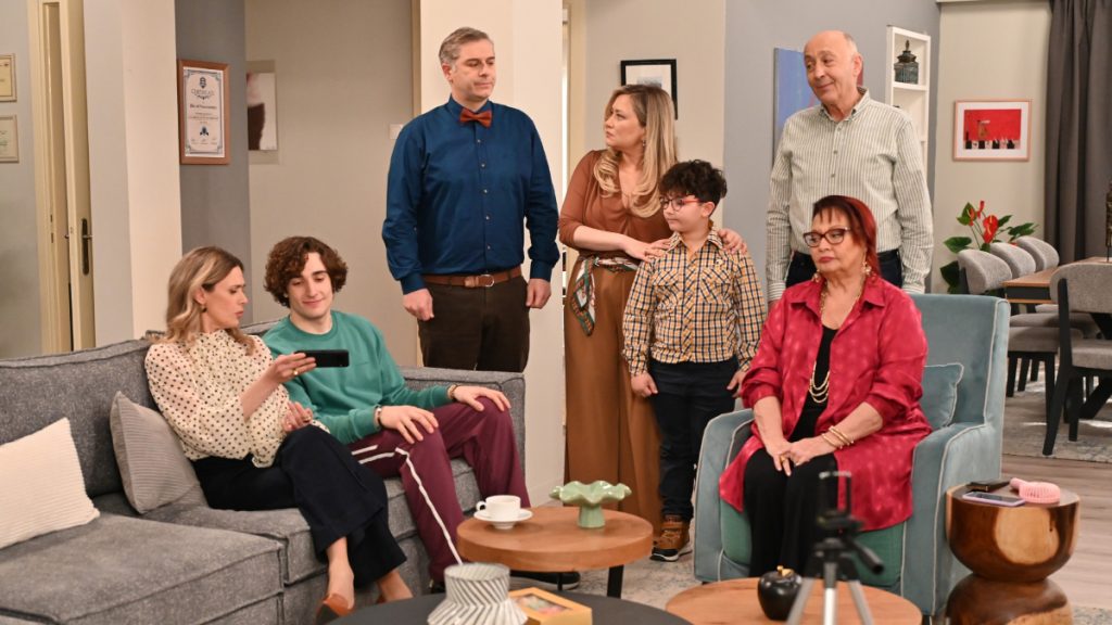 Το σόι σου: Πάσχα στο Χαμπέικο και ξαφνικά εμφανίζεται η Βέρα – Όσα θα δούμε στο αποψινό επεισόδιο